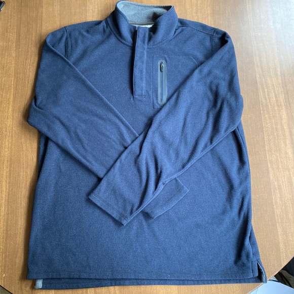 L.L. Bean Other - Men’s L.L. Bean Lightweight Pullover Fleece